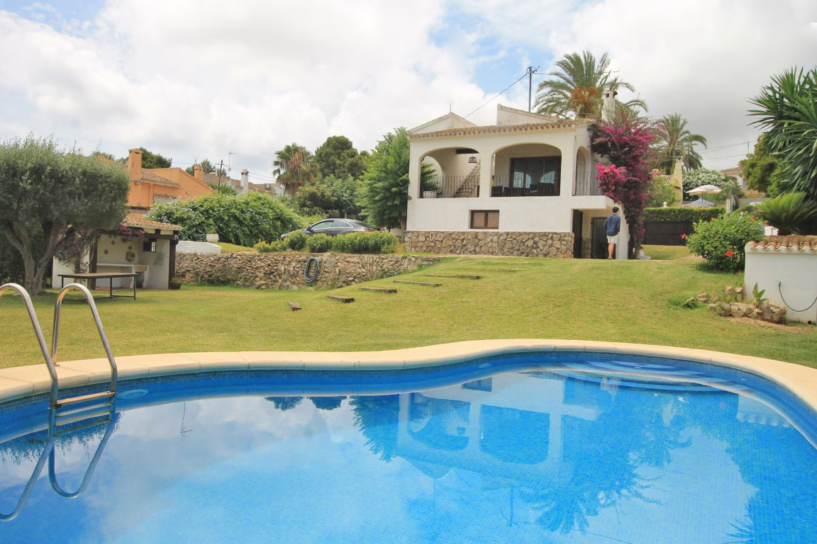 Villa for sale in Javea