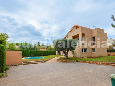 5 Bedroom  in Puzol