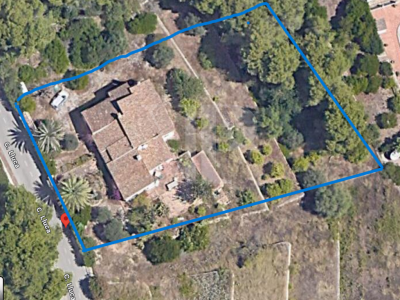 Plot con casa en Jávea