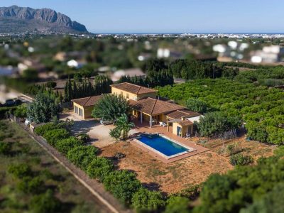 6 Bedroom Villa in Pedreguer